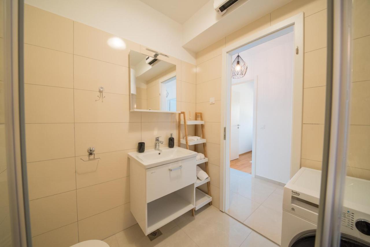 Romanca Zadar Buitenkant foto